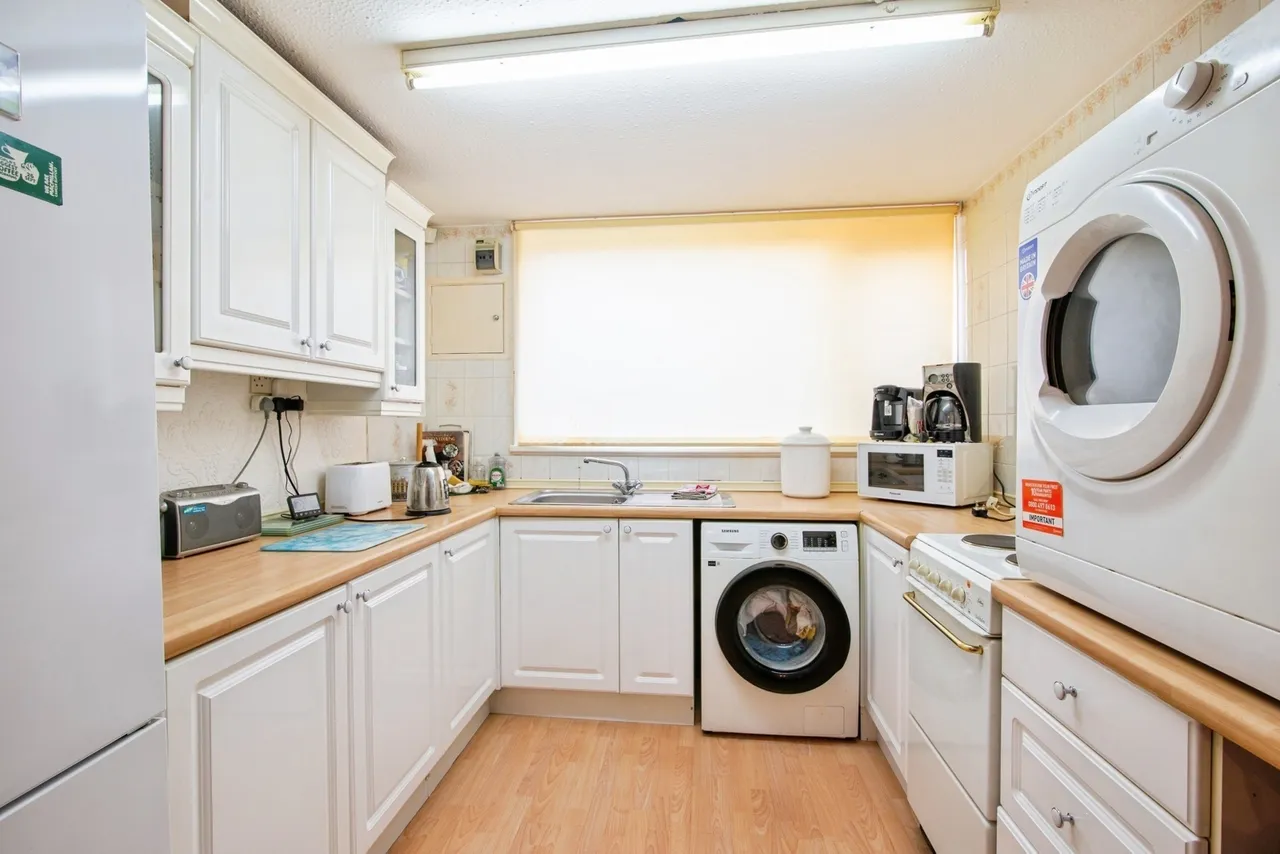 Dishforth Green, GATESHEAD, Tyne and Wear, NE9, photo 7