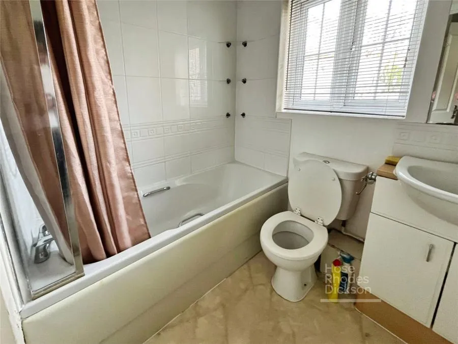 Amherst Place, Ryde, PO33, photo 6