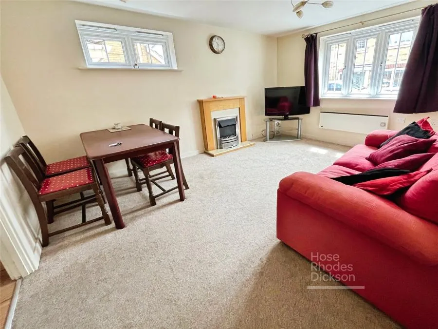 Amherst Place, Ryde, PO33, photo 2
