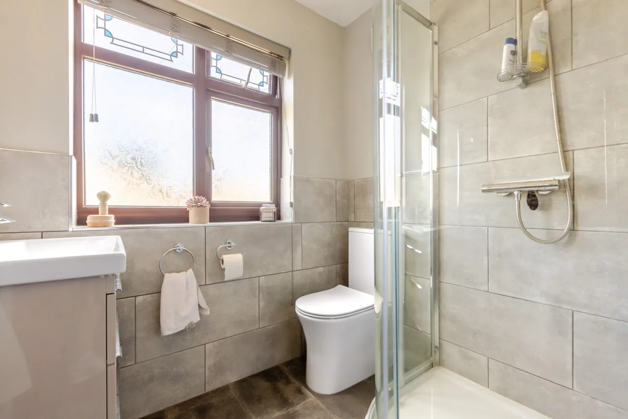 Beechcroft Avenue, Bexleyheath, photo 6