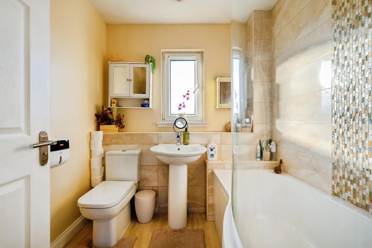 Birch Close, Glasgow, G72, photo 14