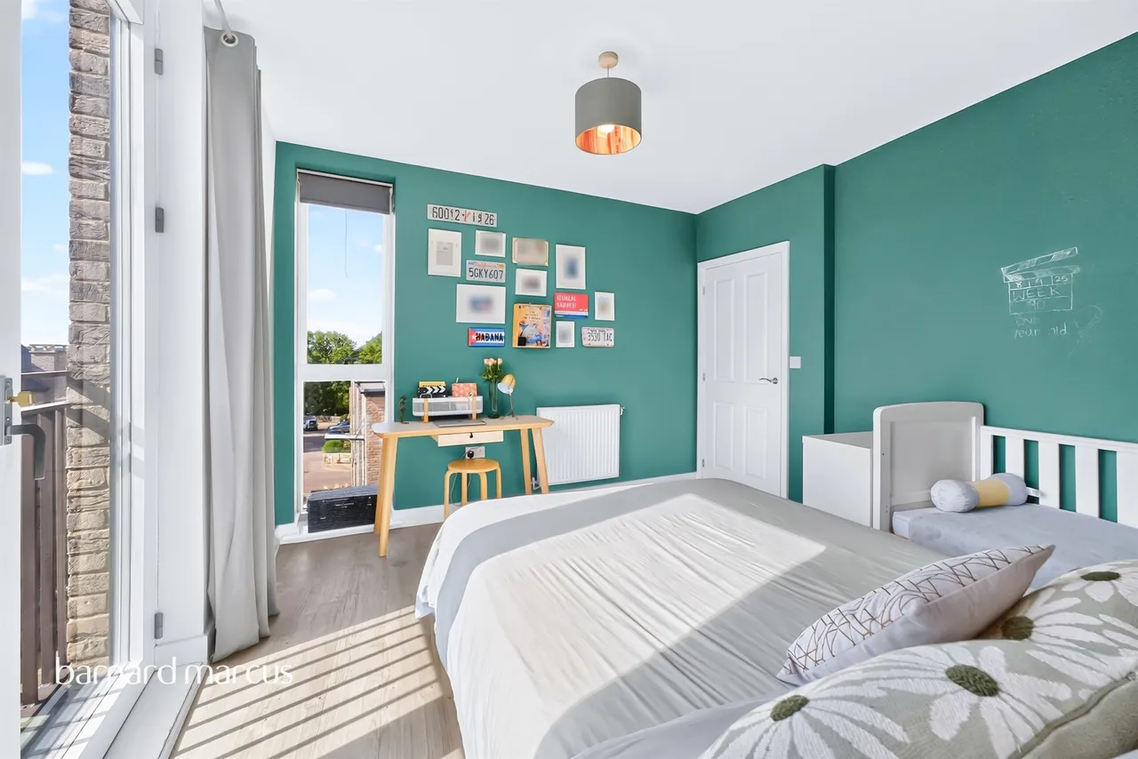 Henry Darlot Drive, London, NW7, photo 14