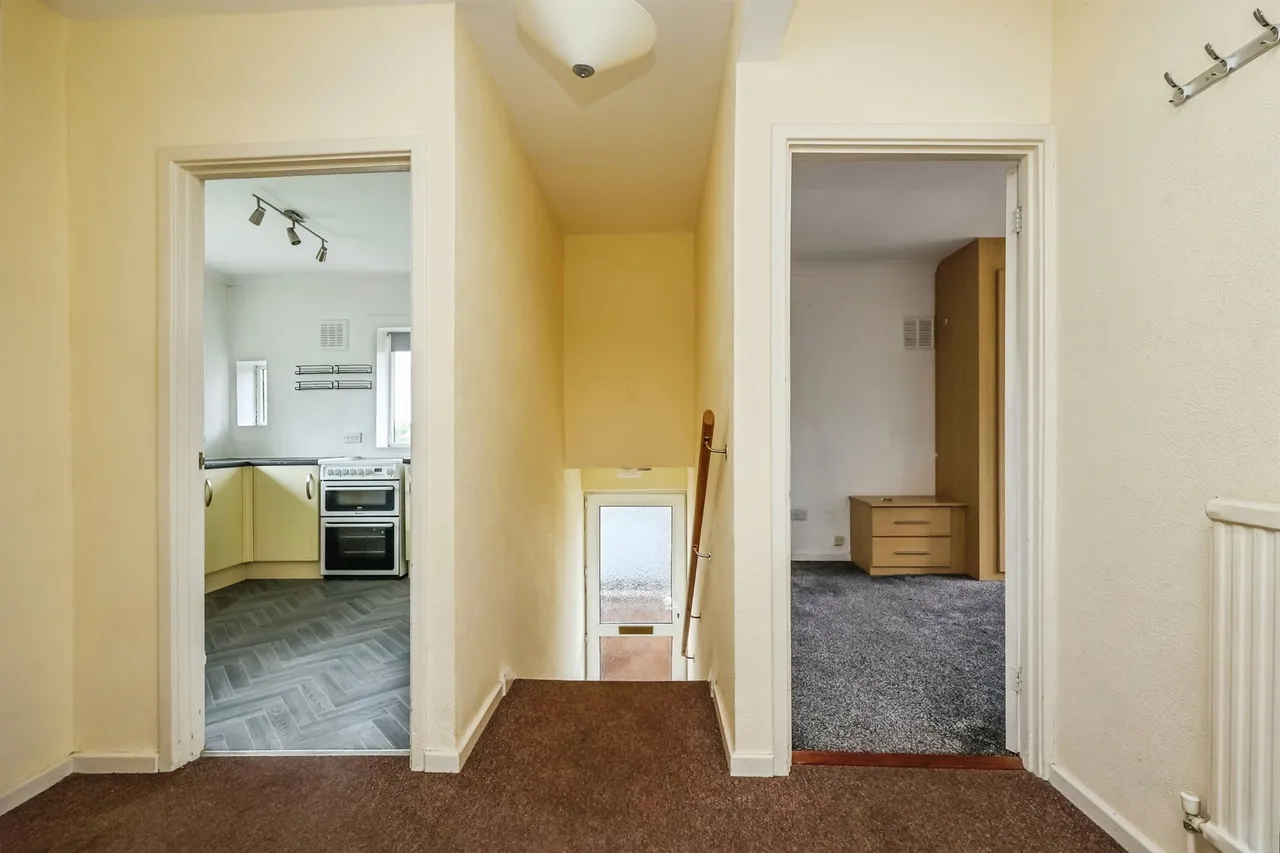 Larkfield Road, Nuthall, NG16, photo 15
