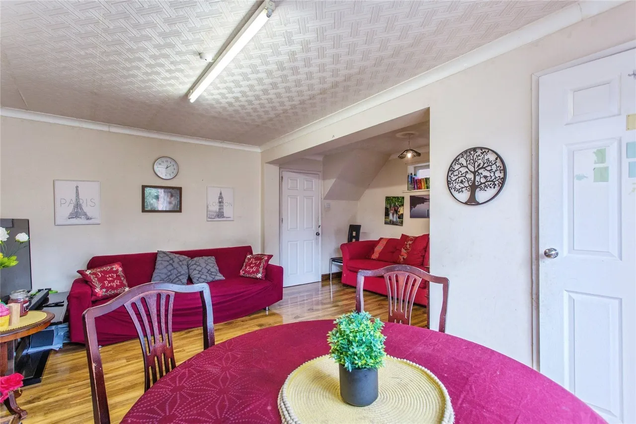 Aysgarth Avenue, Preston, PR2, photo 5