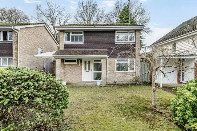 Cherrydale Road, Camberley, GU15, photo 22