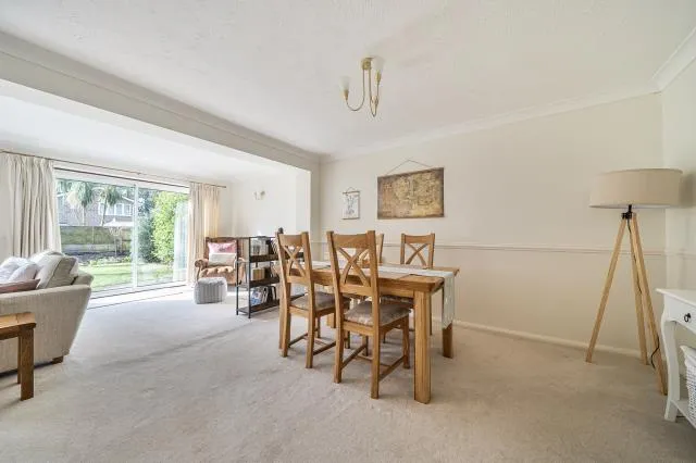 Cherrydale Road, Camberley, GU15, photo 6