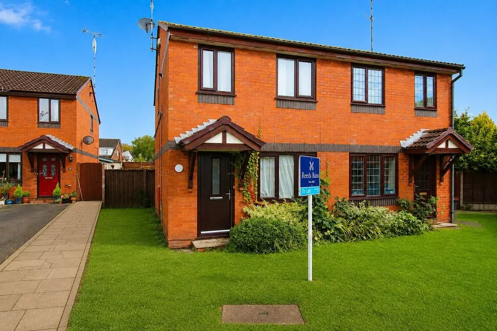 house to rent — Larkspur Close, Chester, Cheshire West and Ches, CH4