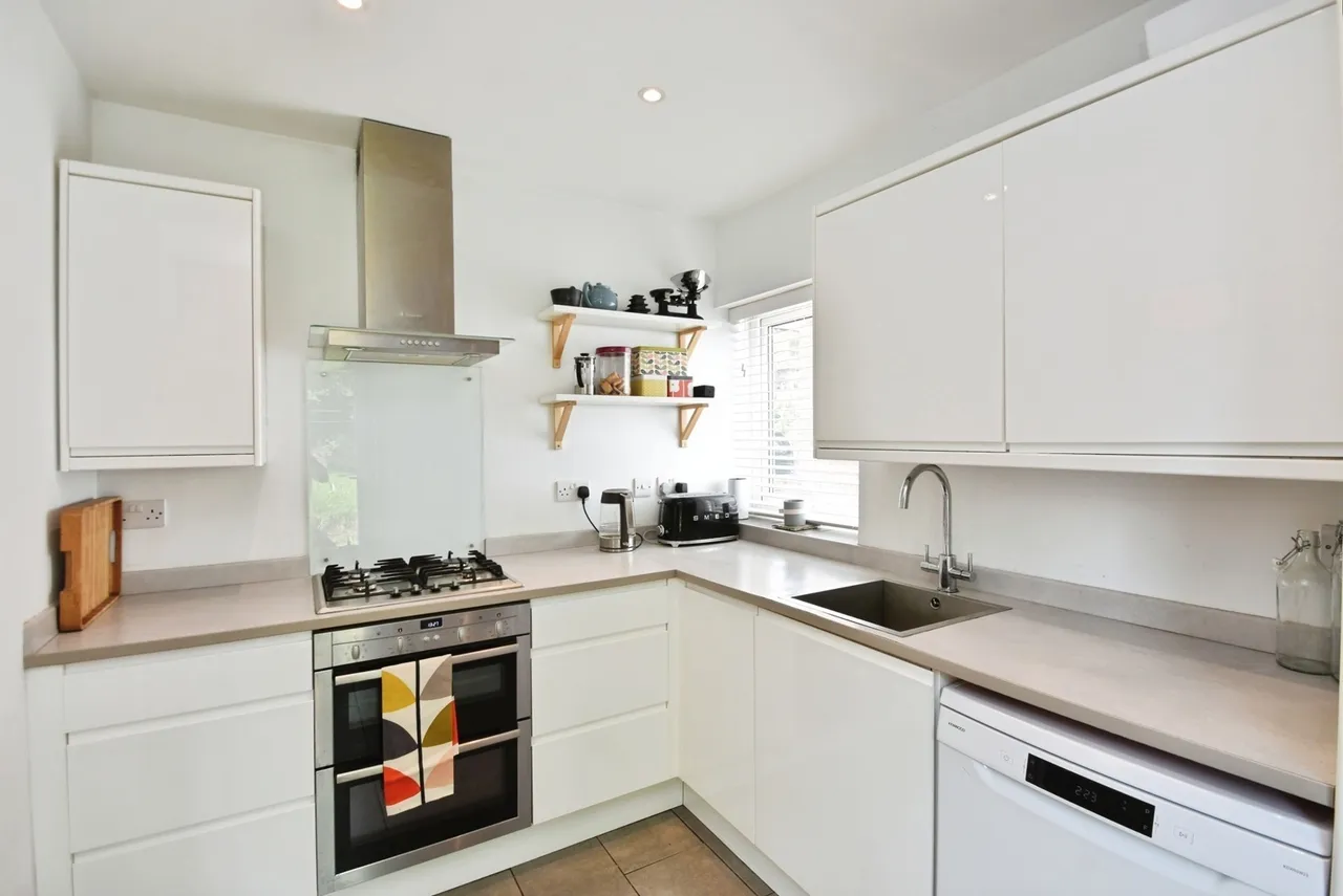 Park Grove, Knaresborough, North Yorkshire, HG5, photo 3