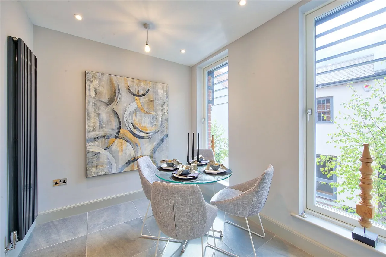 Old Bakery Mews, Hampton Wick, Kingston, KT1 4FU, photo 6