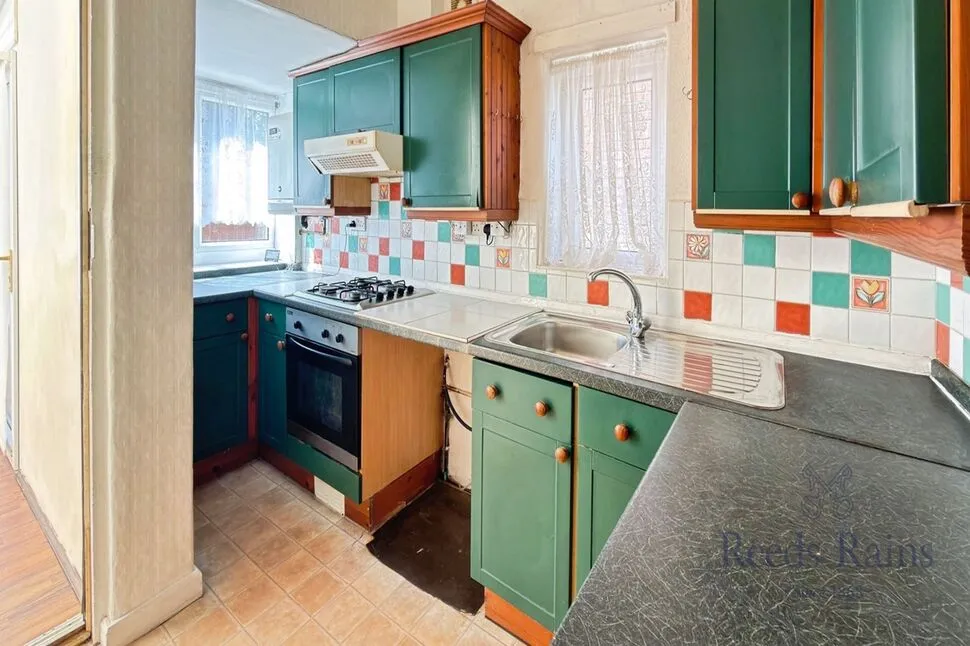 Portholme Drive, Selby, North Yorkshire, YO8, photo 4