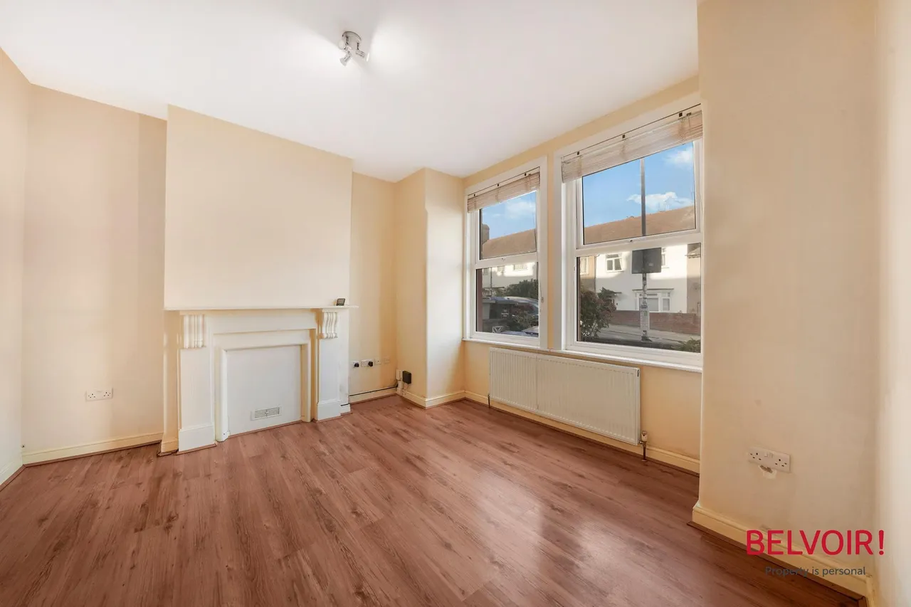 Dagmar Avenue, Wembley, HA9, photo 7