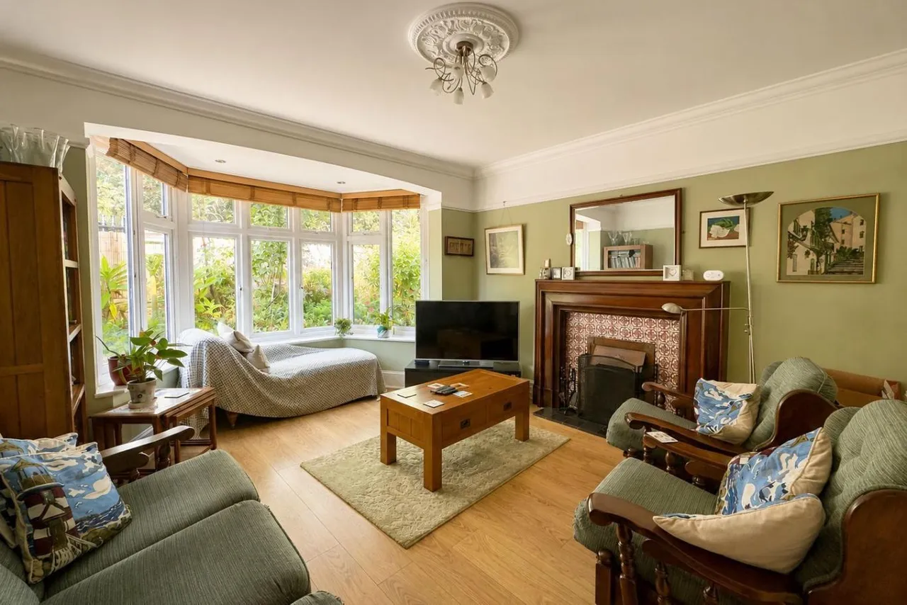Central Drive, BH2, photo 2