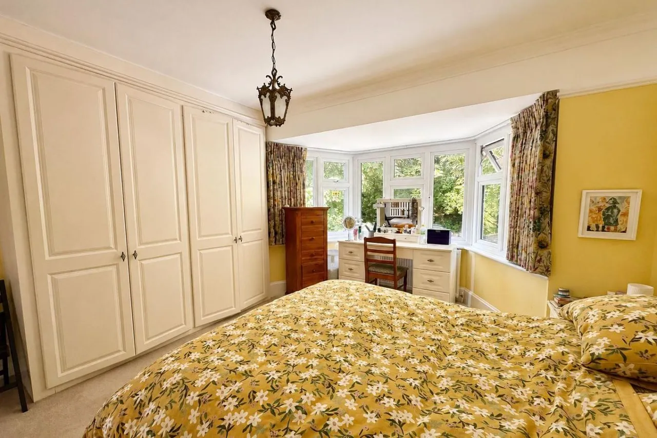 Central Drive, BH2, photo 12