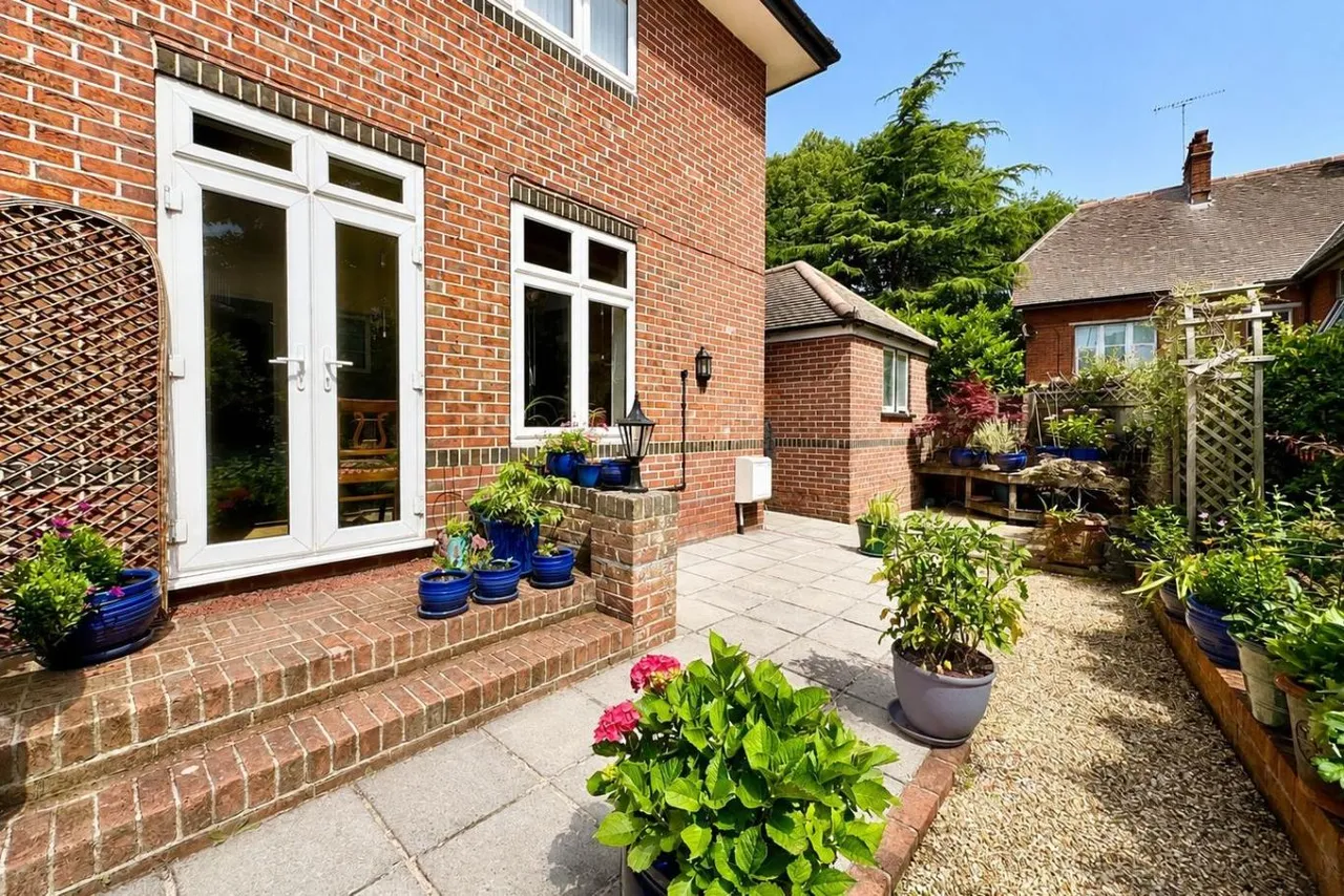 Central Drive, BH2, photo 21