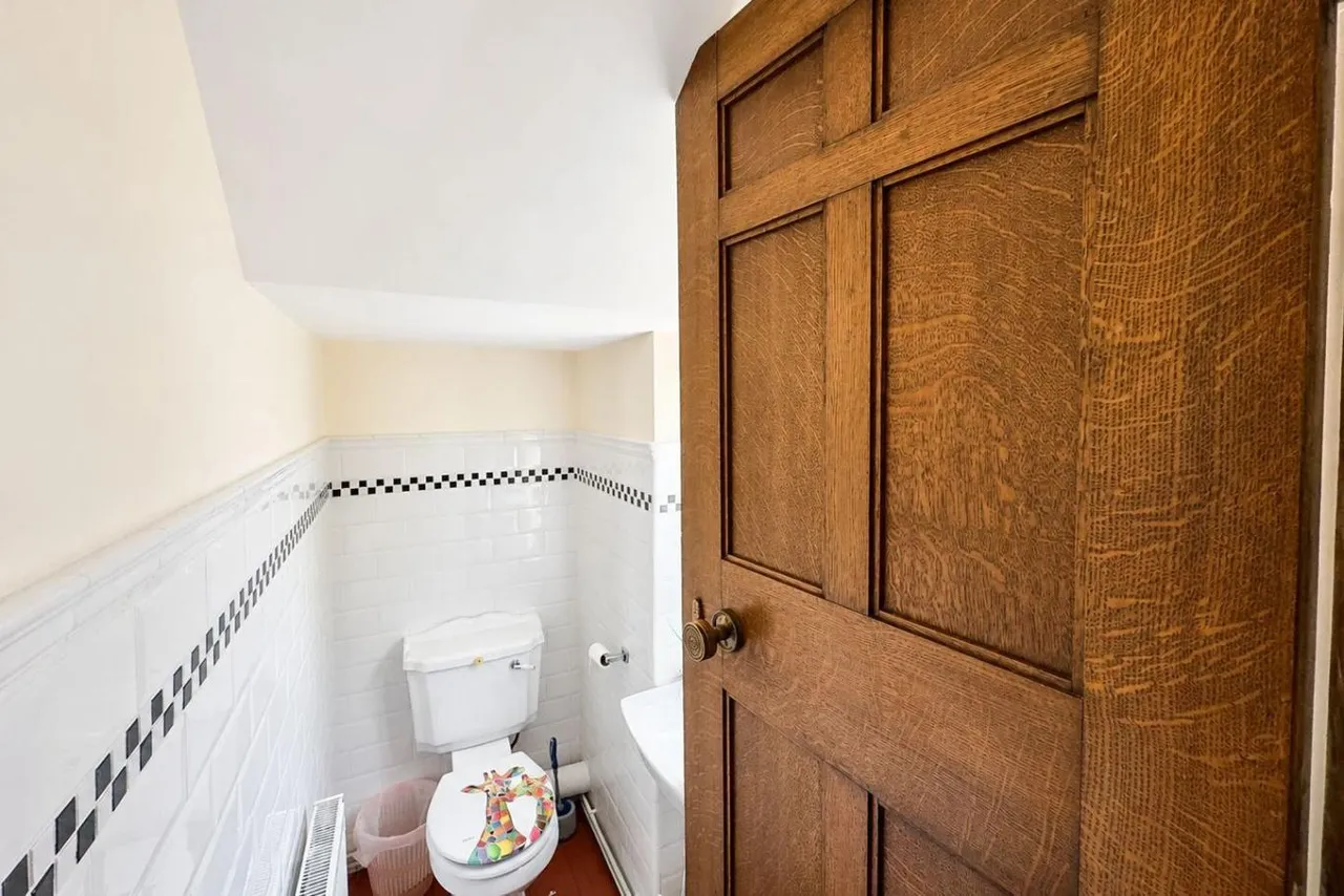 Central Drive, BH2, photo 17