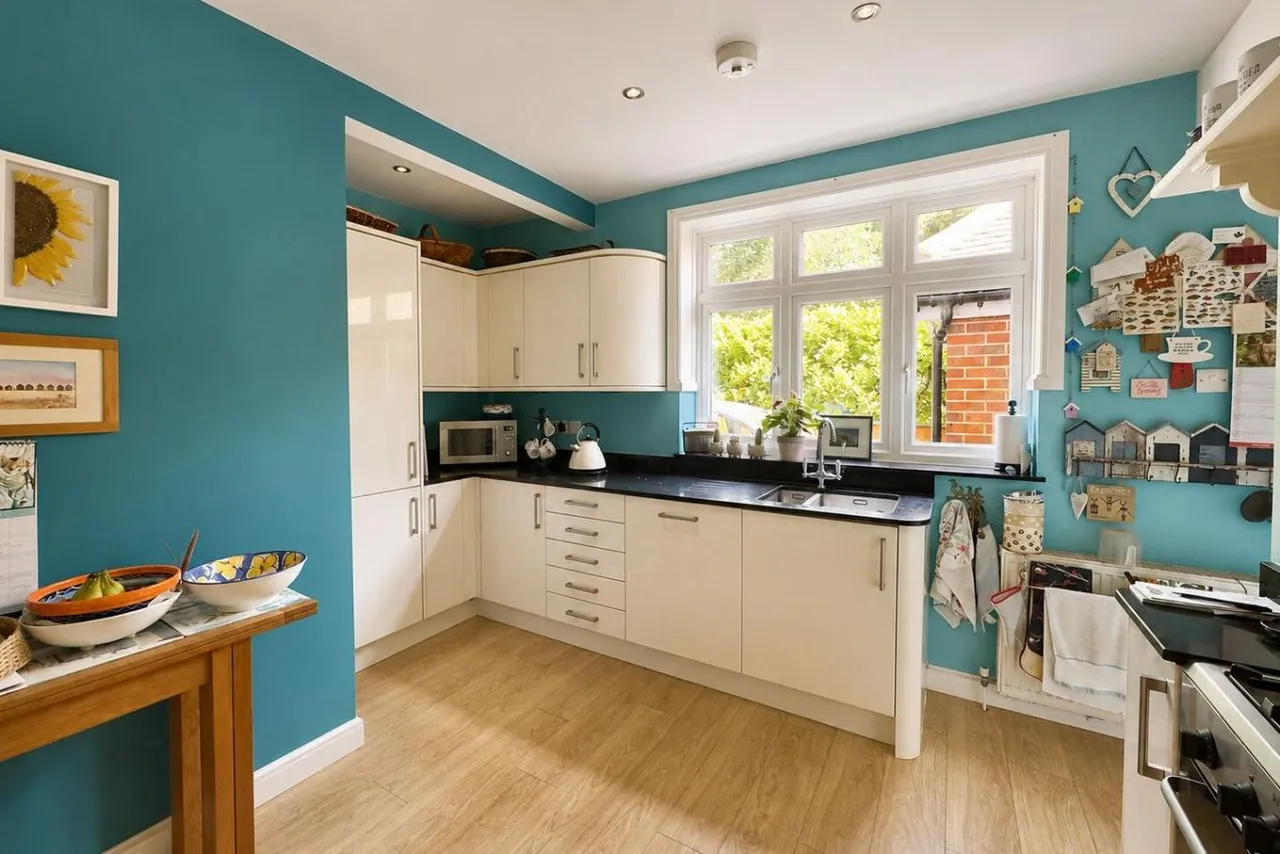 Central Drive, BH2, photo 9