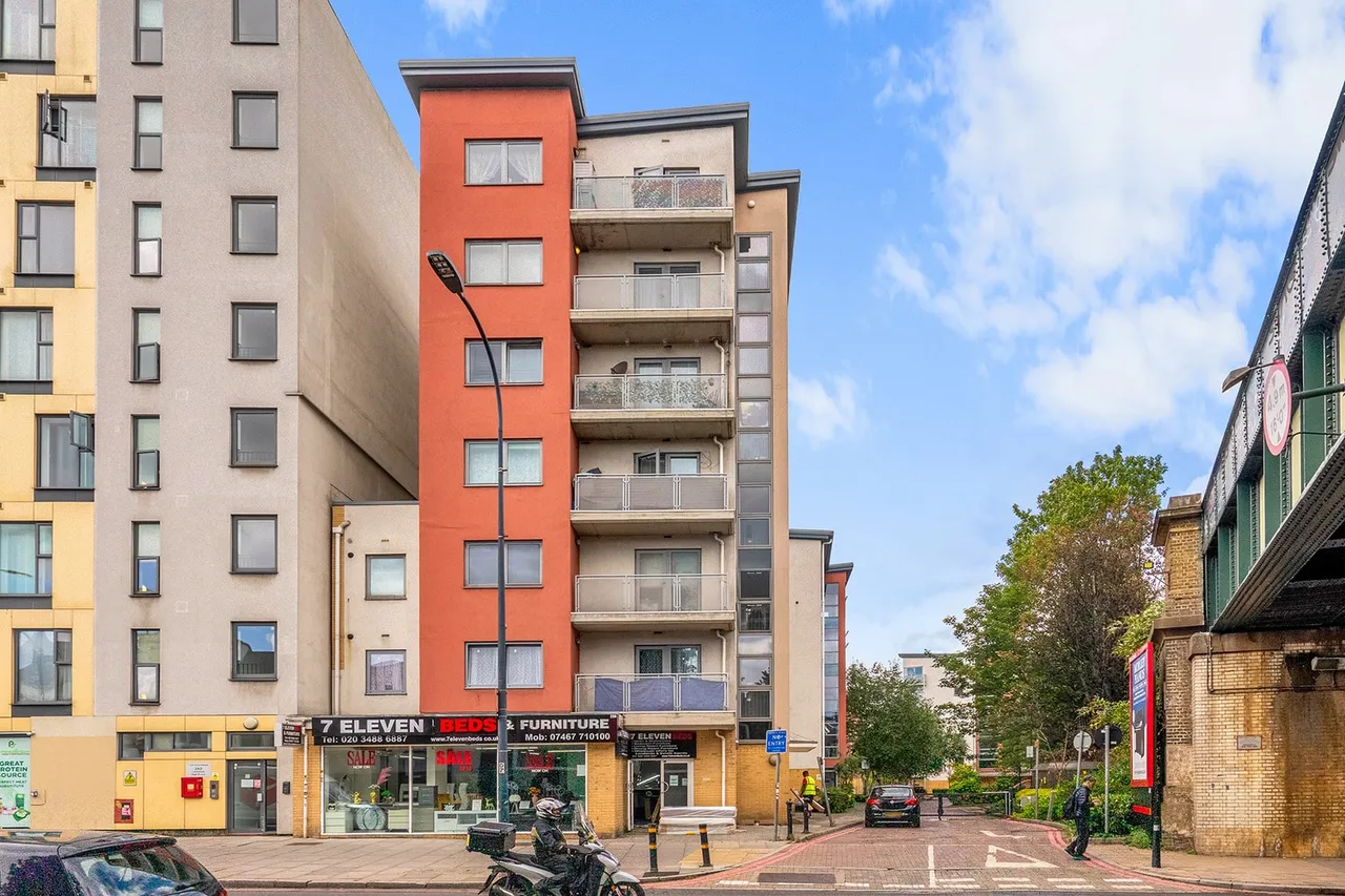 29 Curness Street, London, SE13 6JY, photo 14