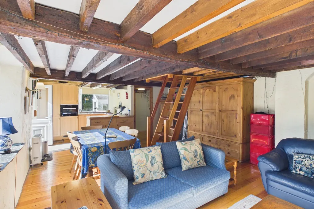 Meadowcroft Lane, Storrs Park, photo 16