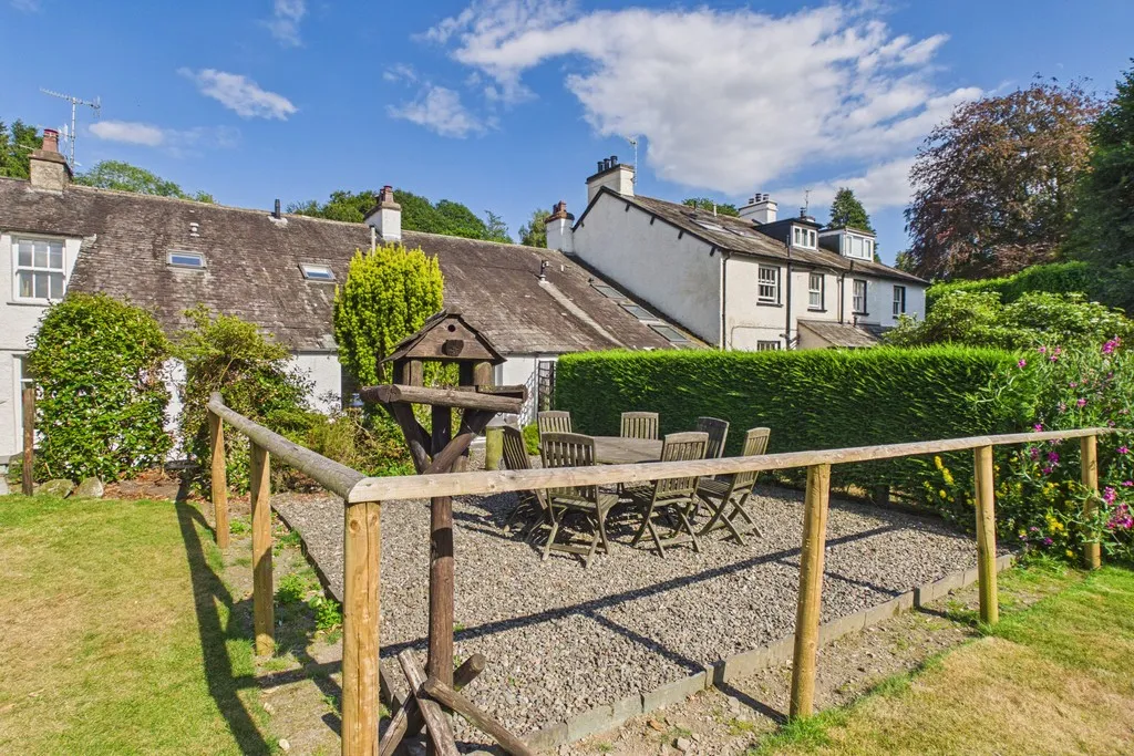 Meadowcroft Lane, Storrs Park, photo 28