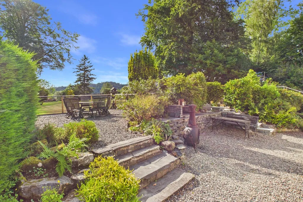 Meadowcroft Lane, Storrs Park, photo 31