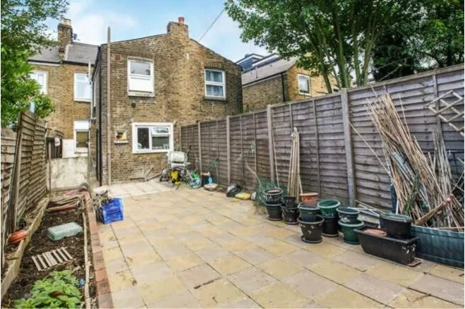 4 bed house for sale — Glyn Road, London