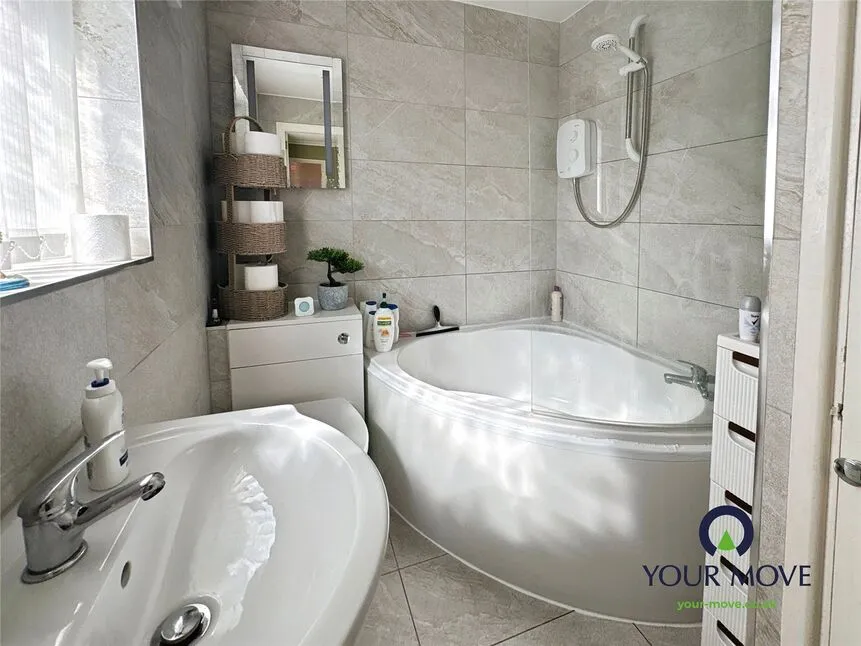 Aintree Close, Bedworth, Warwickshire, CV12, photo 6