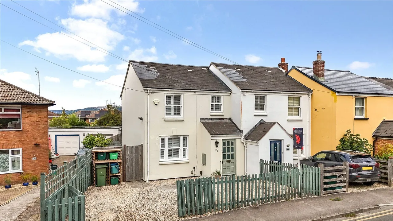 3 bed house for sale, Pilley Lane, Leckhampton, GL53