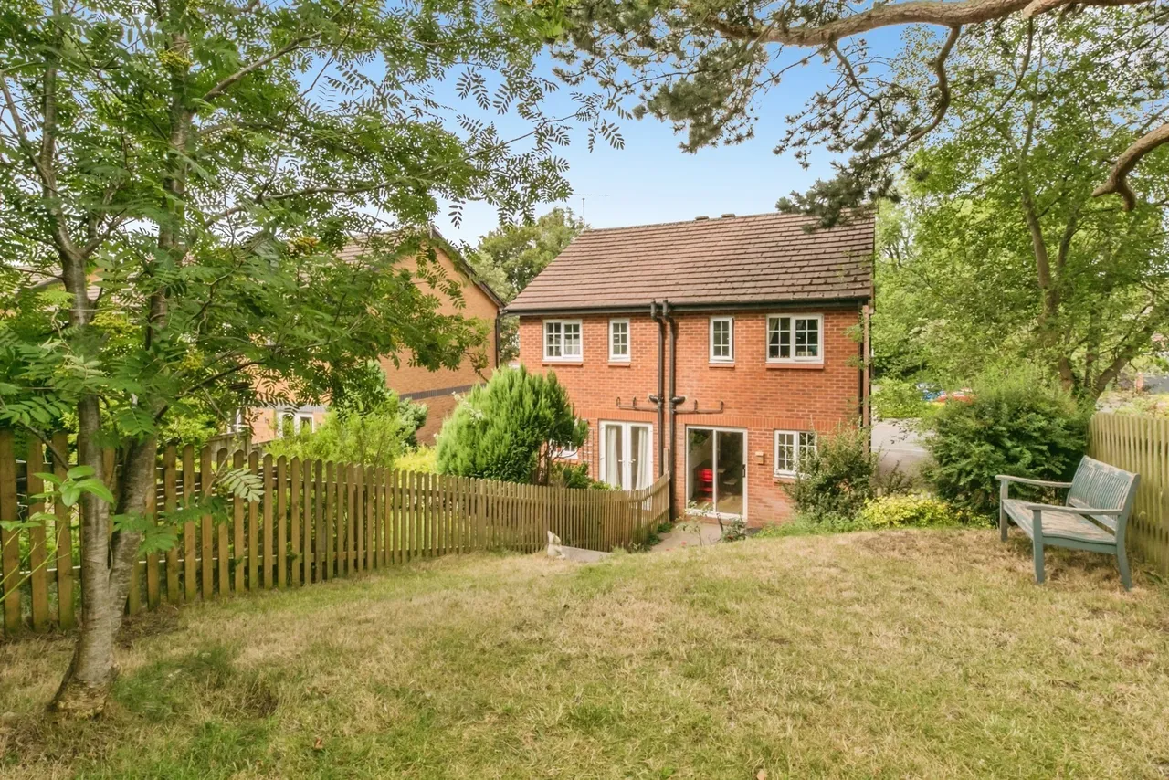 Loxley Close, Macclesfield, Cheshire, SK11, photo 6