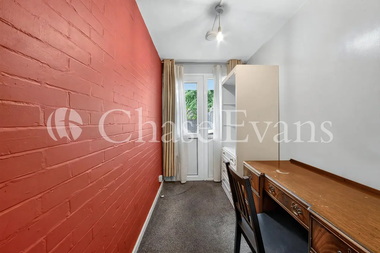 Woodall Close, London, E14, photo 12