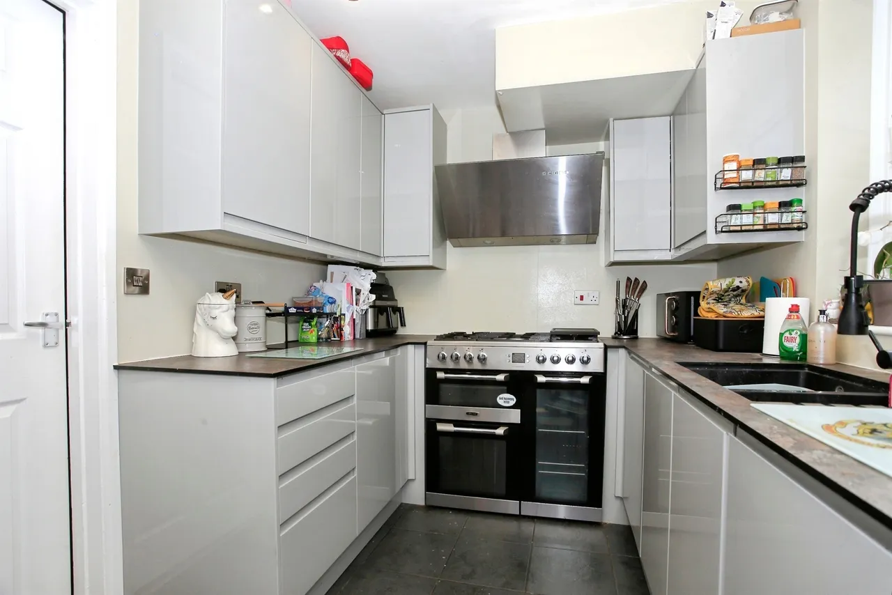 Wright Avenue, Peterborough, PE2, photo 4