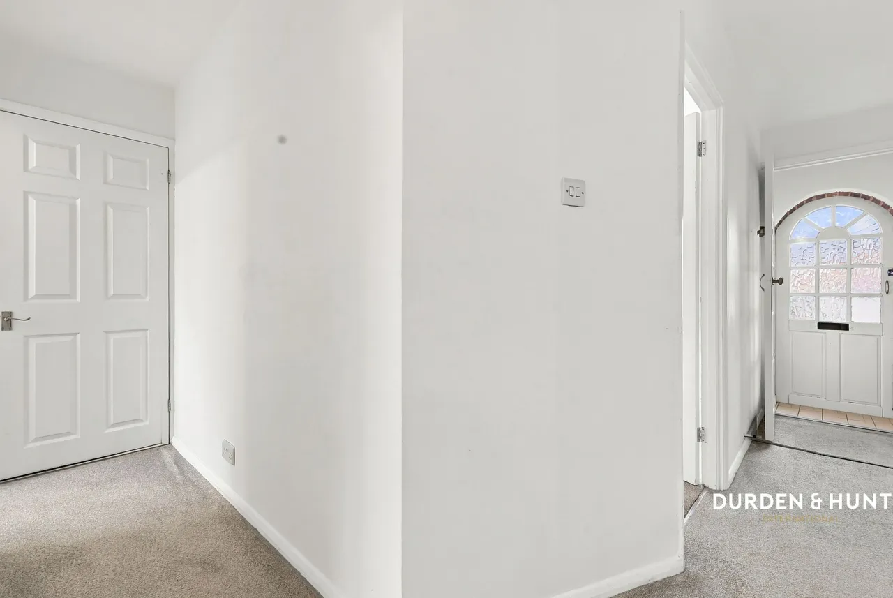 Chestnut Close, Hockley, SS5, photo 7