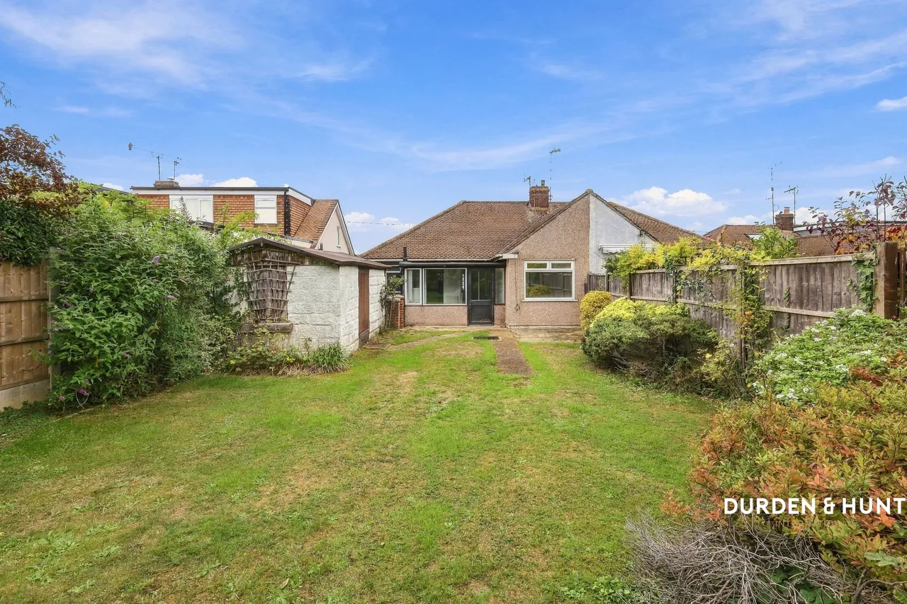 Chestnut Close, Hockley, SS5, photo 14