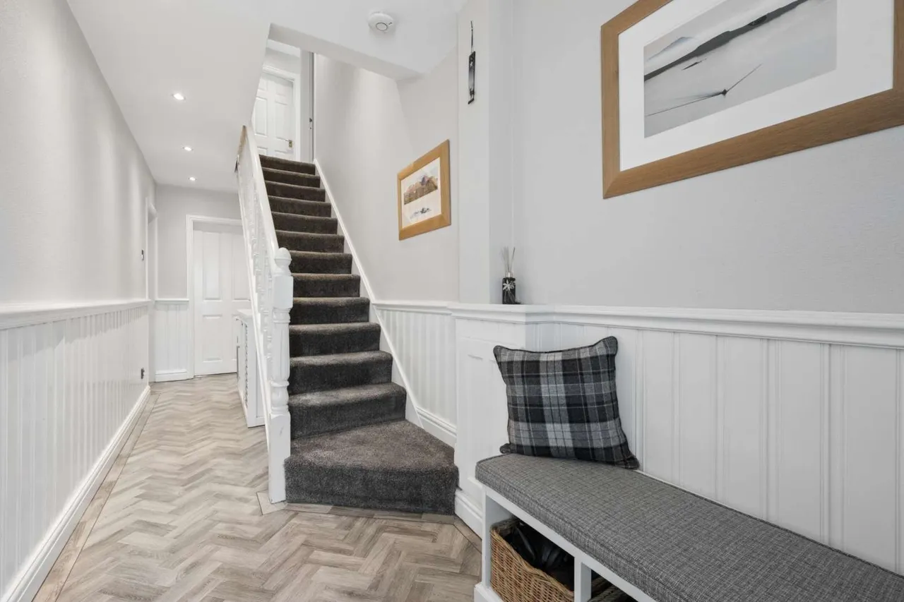Ashley Gardens, High Lane, Stockport, Greater Manchester, SK6 8AB, photo 9