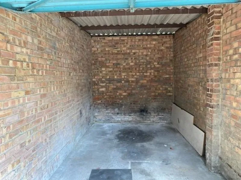 Hawfield Court, Isleworth, photo 5
