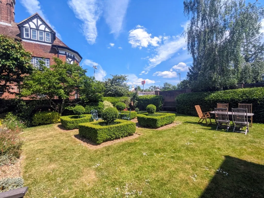 Brockenhurst, Hampshire, photo 15