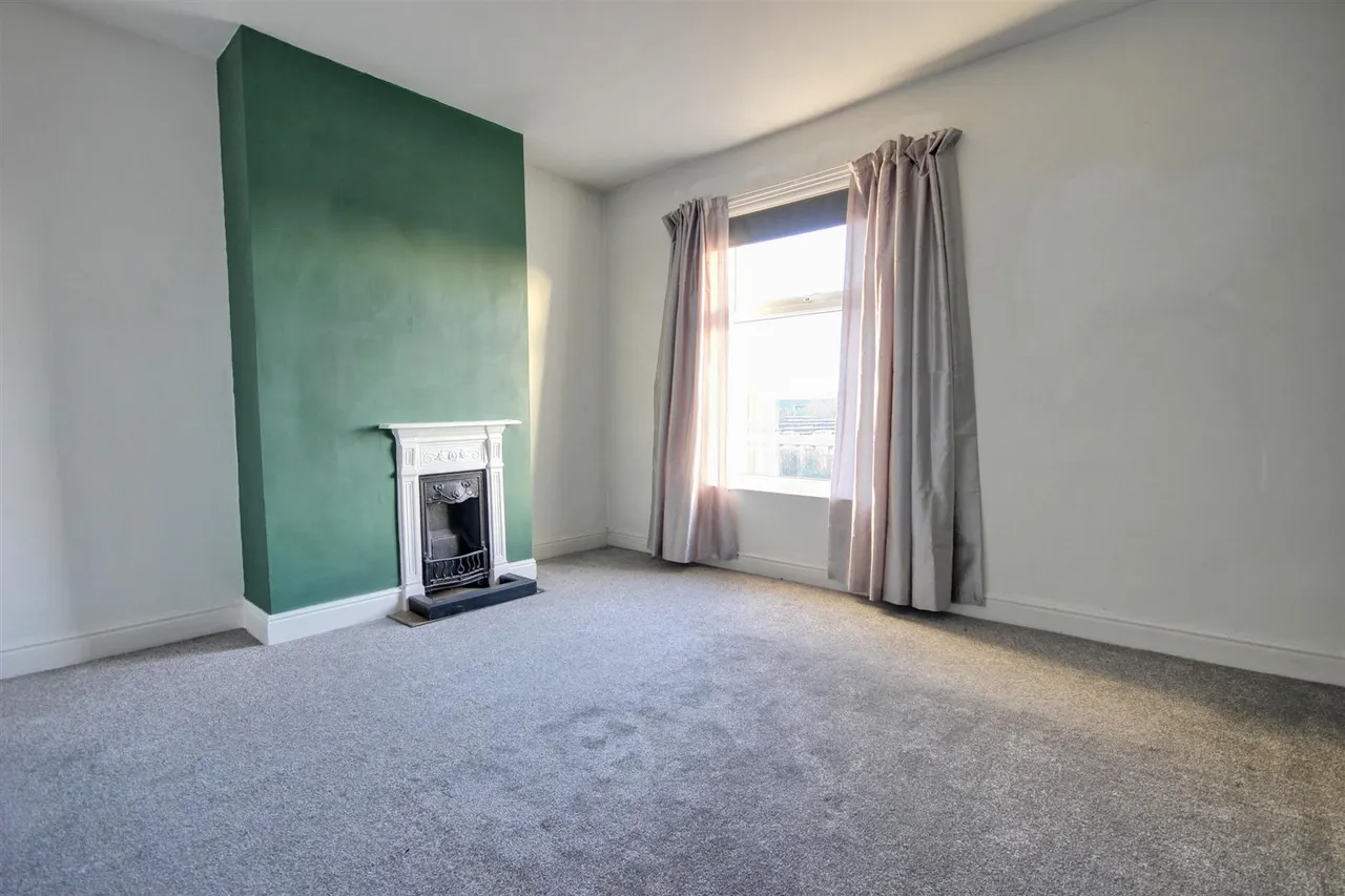 Swinemoor Lane, Beverley, photo 7