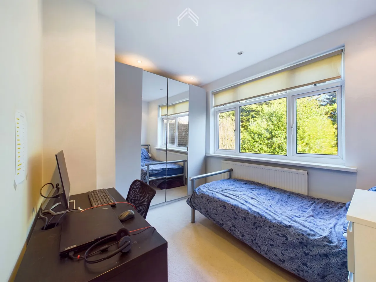 Sylvia Avenue, Hatch End HA5 4QN, photo 8