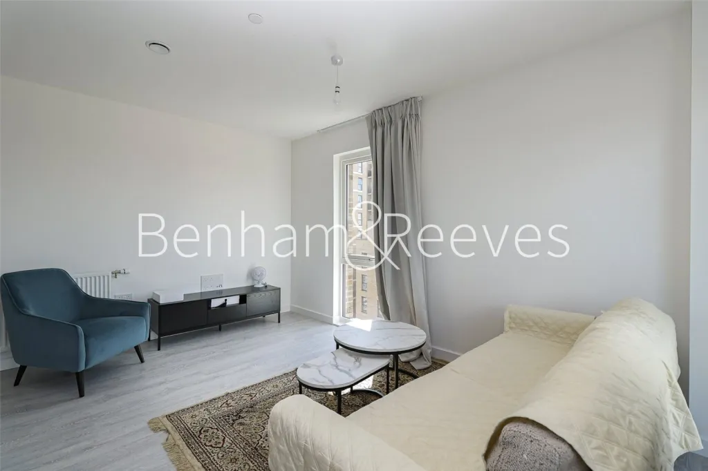 Donovan Way, Staines-upon-Thames, HA1, photo 10