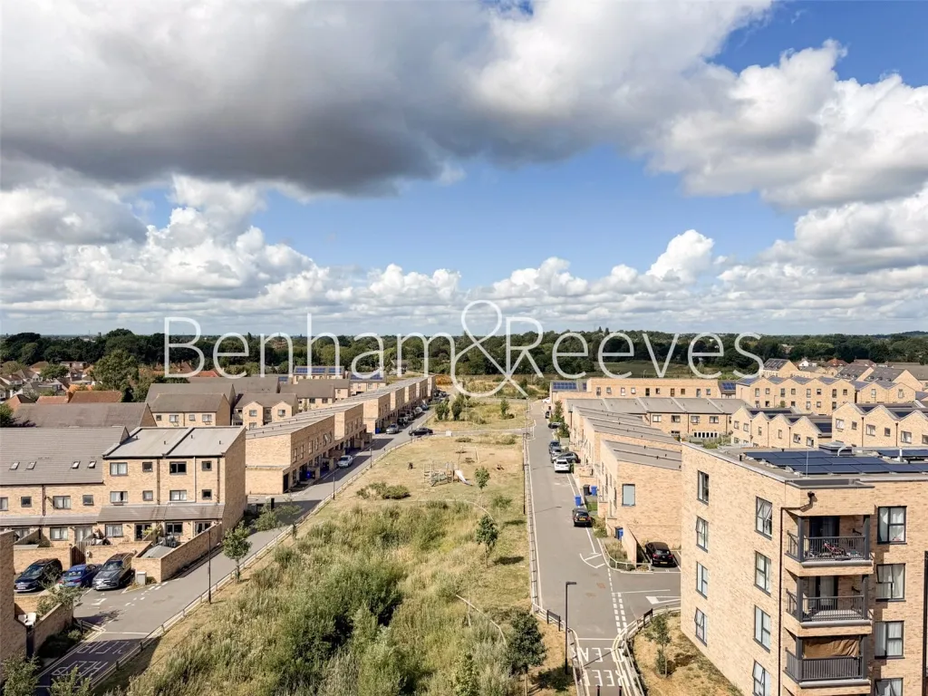 Donovan Way, Staines-upon-Thames, HA1, photo 15