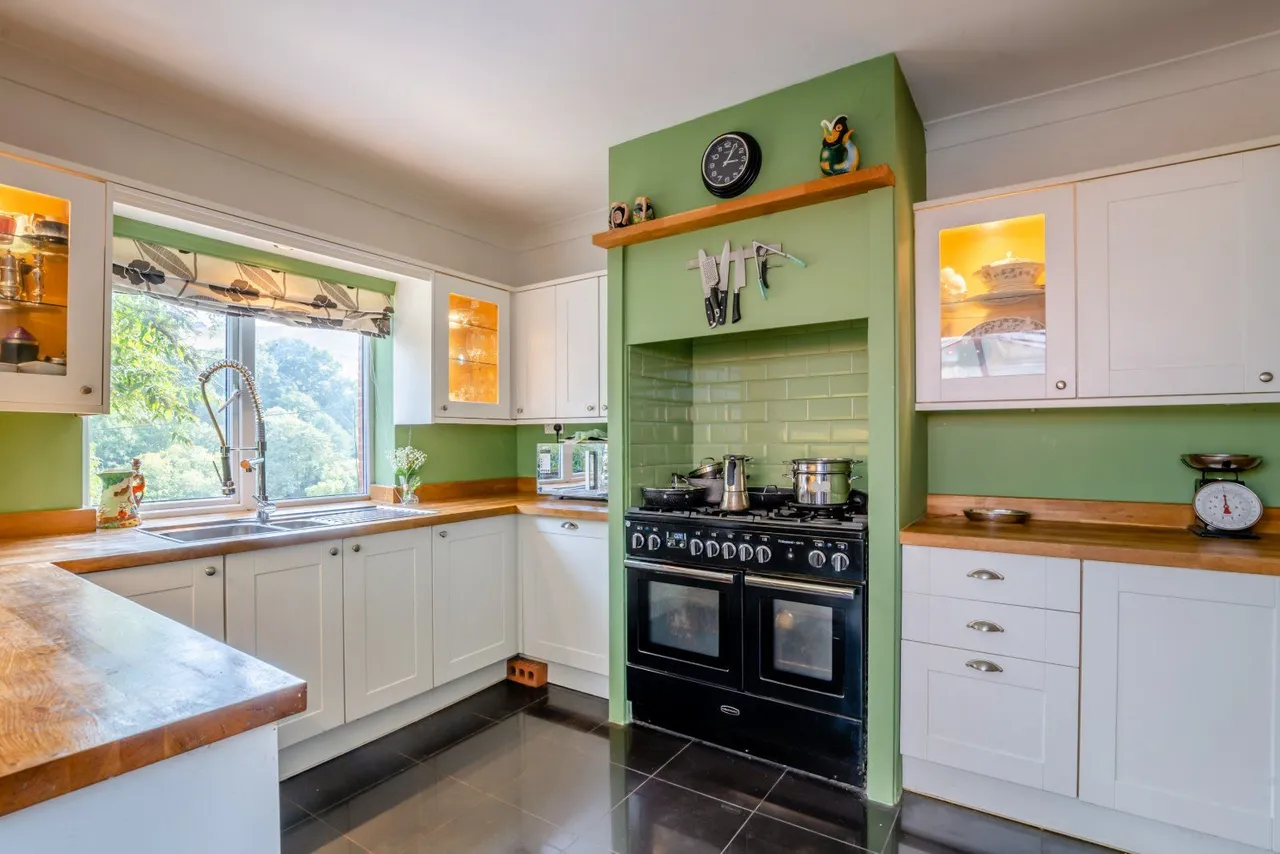 Nant Y Glyn Road, Colwyn Bay, LL29, photo 8