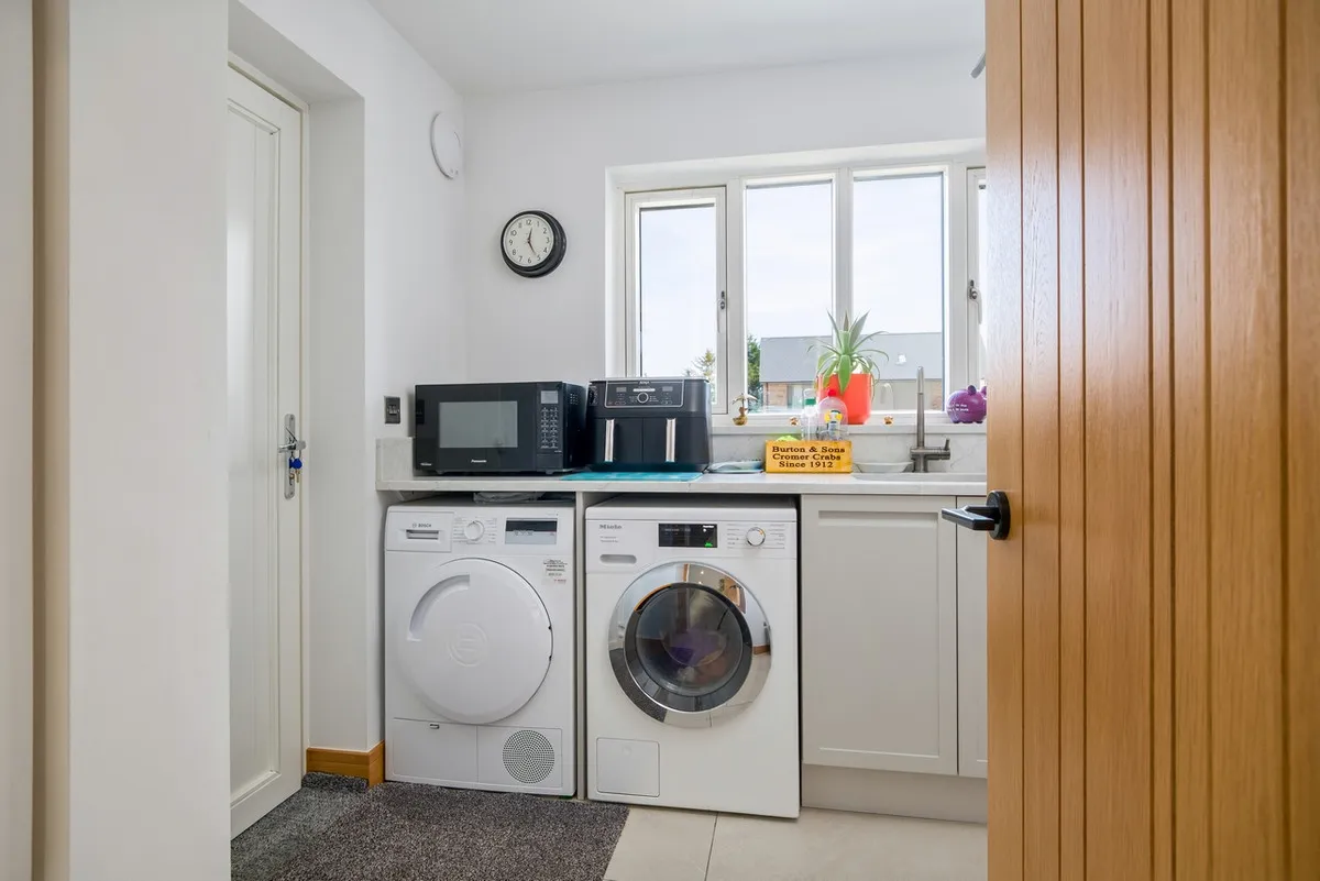 Cuckoo Close, Yaxley, IP23, photo 7