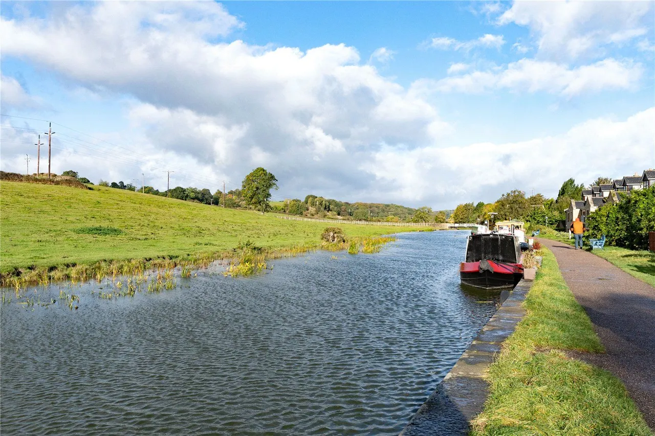 Calverley Bridge, Leeds, LS13, photo 5