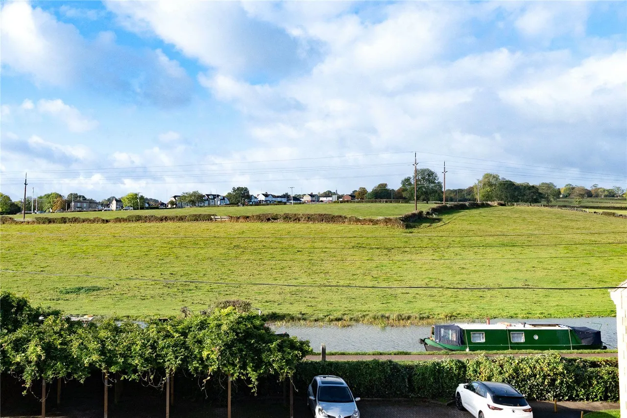 Calverley Bridge, Leeds, LS13, photo 7
