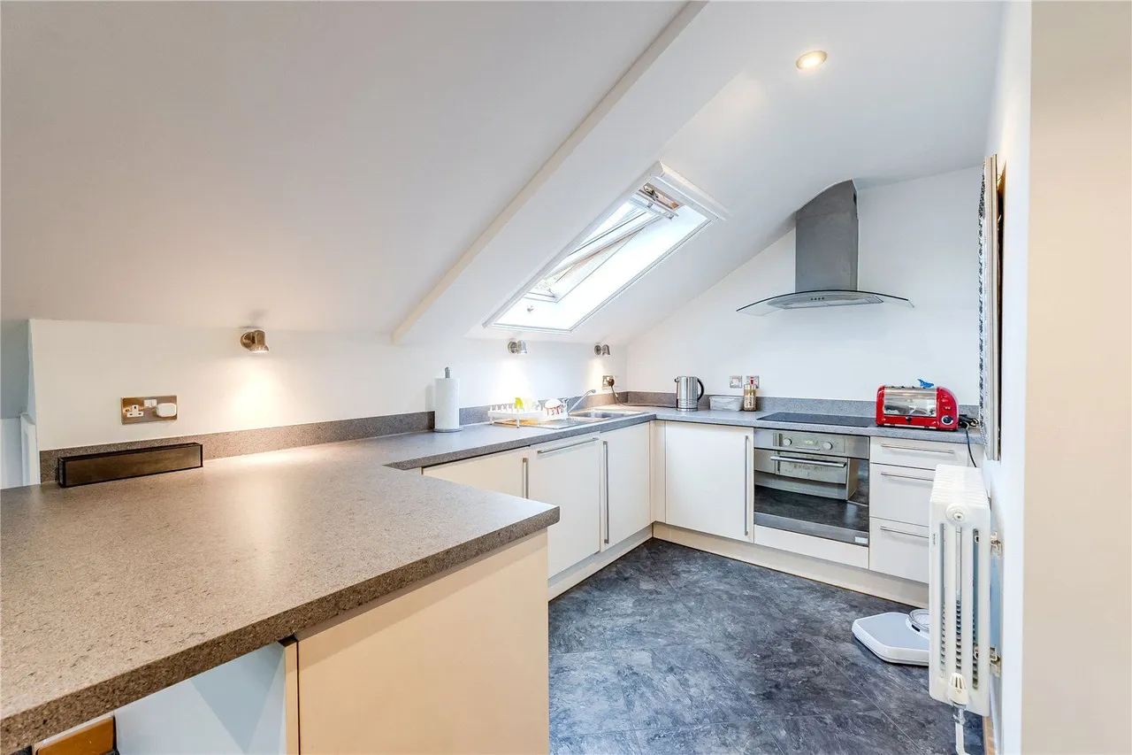 Calverley Bridge, Leeds, LS13, photo 10