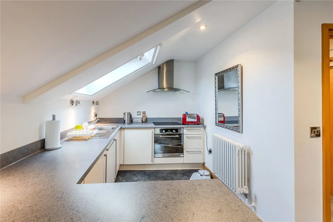 Calverley Bridge, Leeds, LS13, photo 9