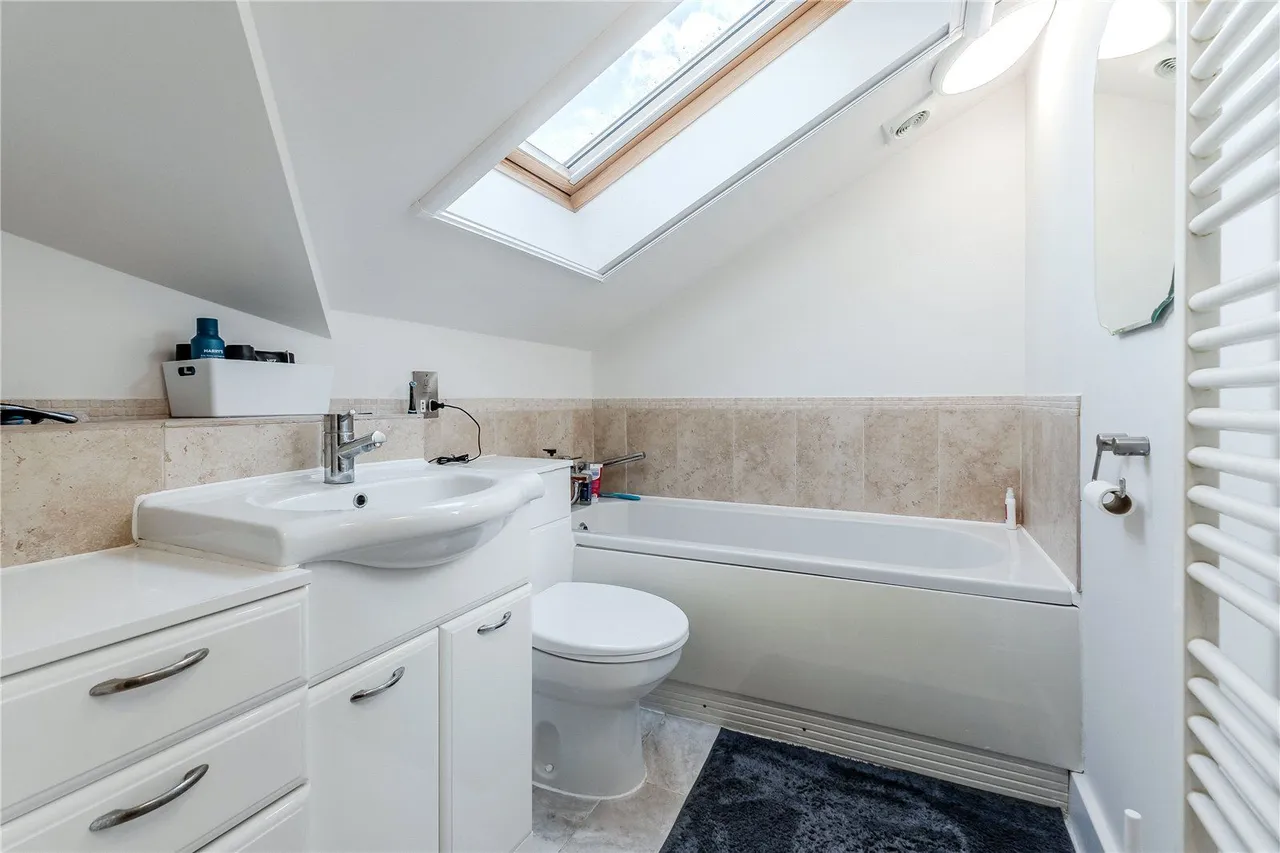 Calverley Bridge, Leeds, LS13, photo 13