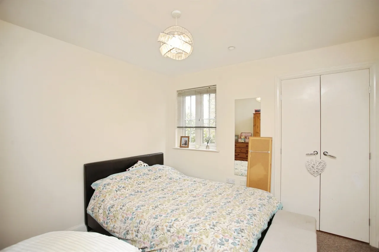 Avocet Close, Rugby, photo 12
