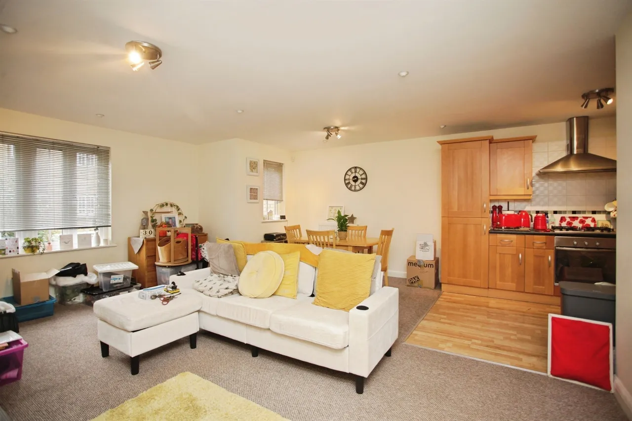 Avocet Close, Rugby, photo 7