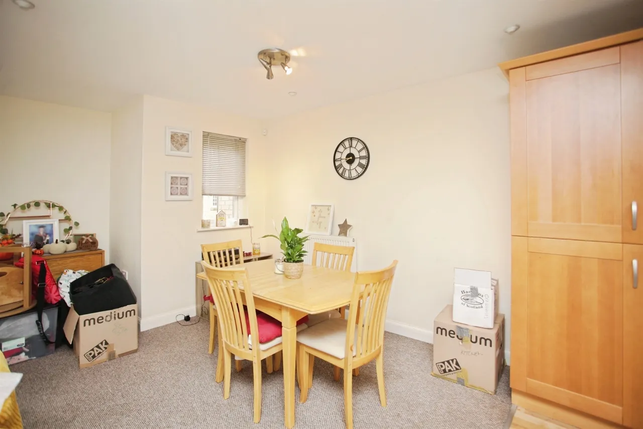 Avocet Close, Rugby, photo 9