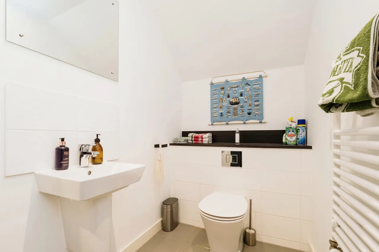 Castle Street, Upton Park, London, E13, photo 9